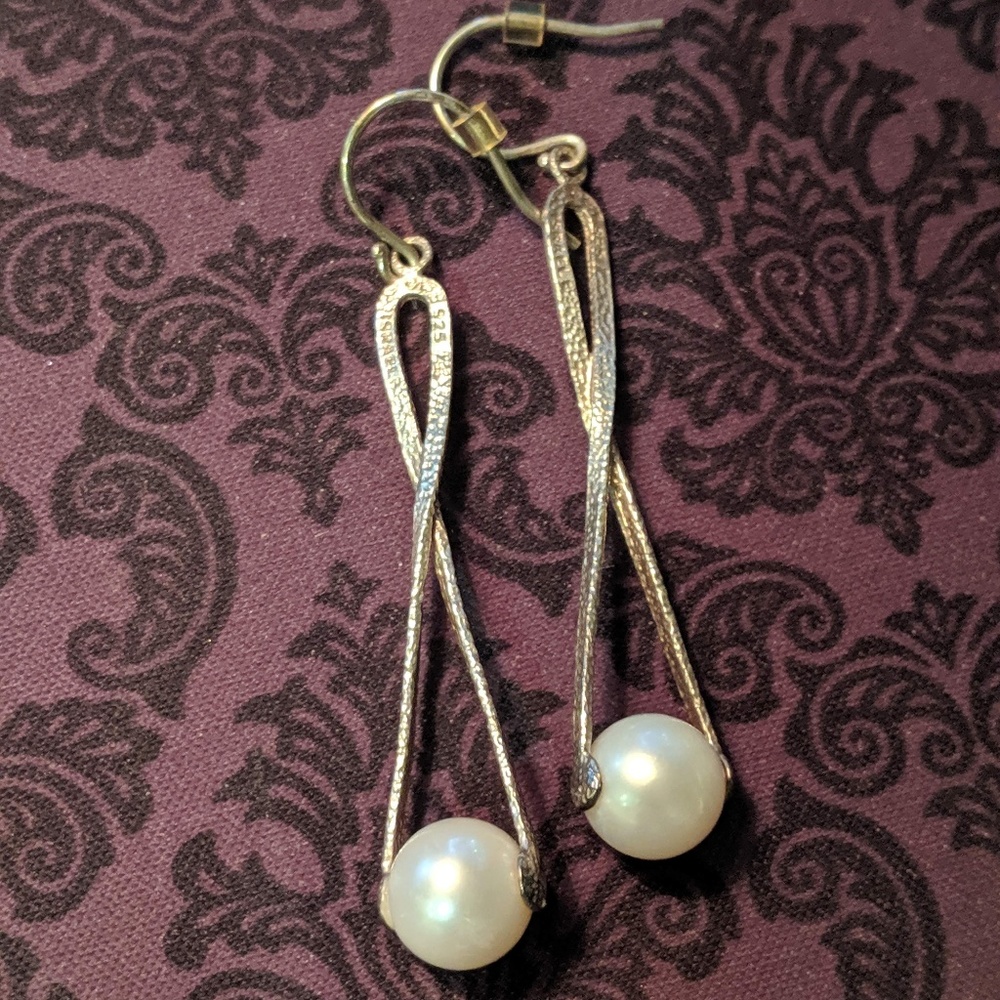 Silpada Pearl Earrings